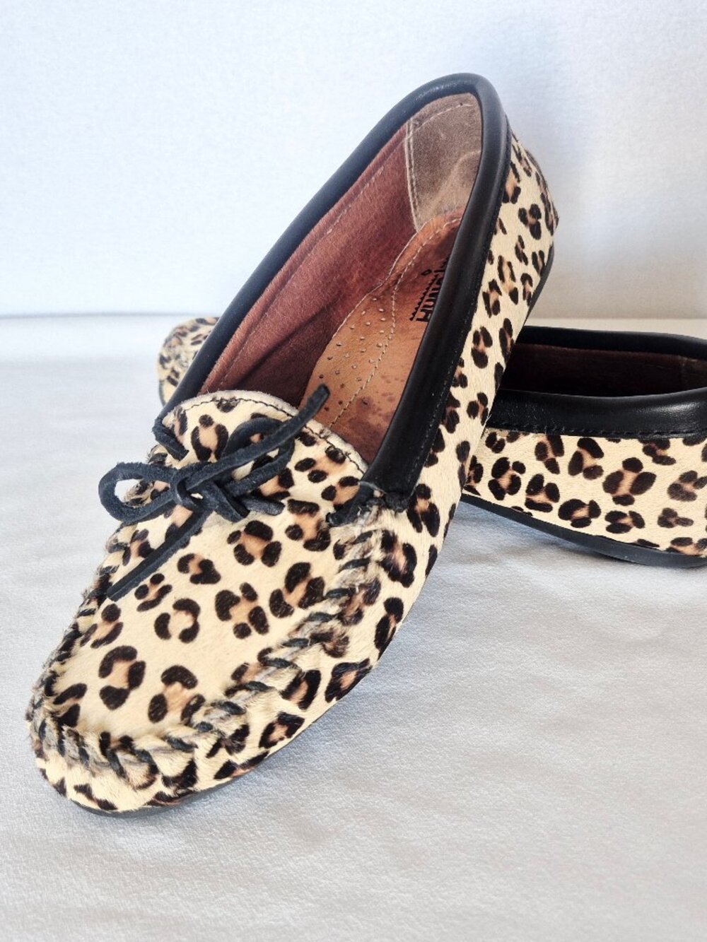Minnetonka Leopard Leahter Dyed Calf Hair Moccasins Loafer Slip-On